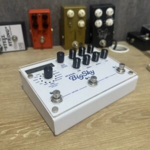 CUSTOM ADHESIVO BIG SKY